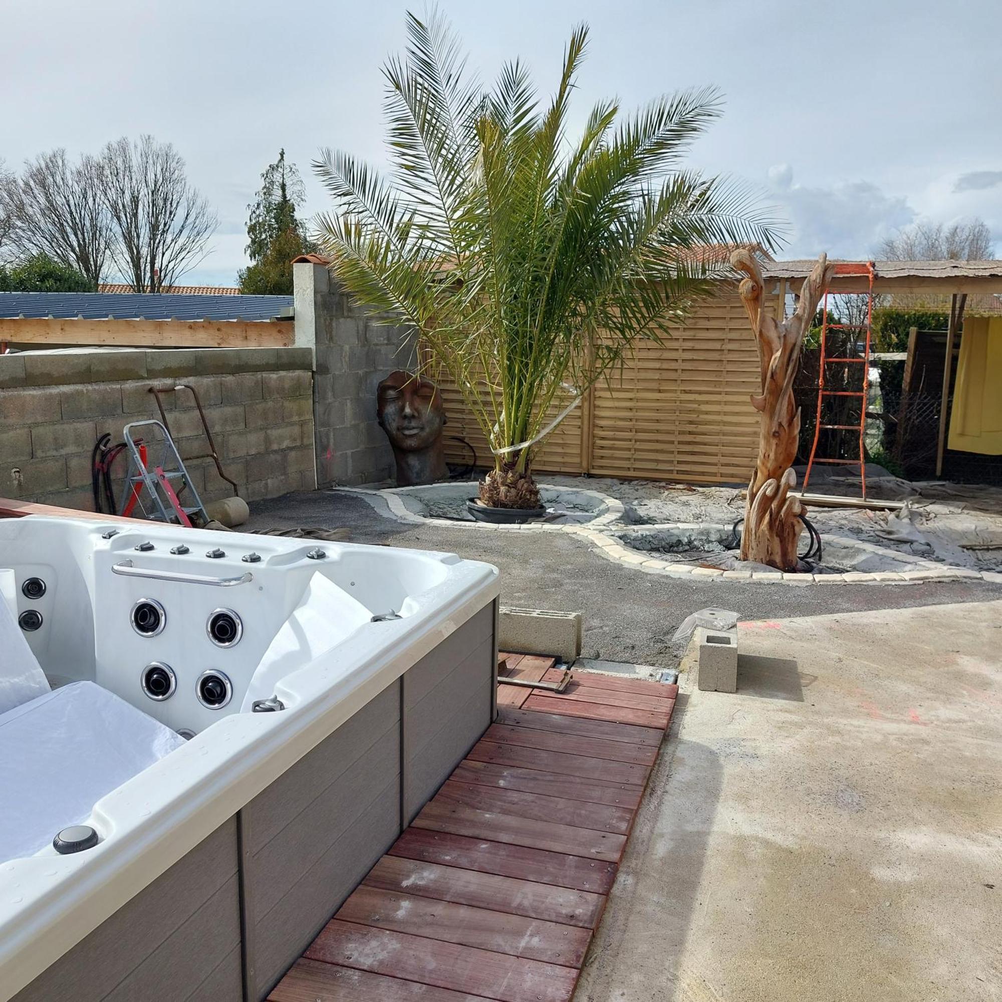 Au Gue Du Bois Bed & Breakfast Neuville-de-Poitou Bagian luar foto